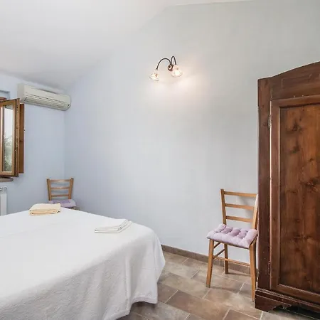 Holiday home Lavanda Capitone